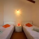 Charmantes Mit Privatem Balkon, Privatparkplatz, Wifi Und Nur 700 Meter Zum * Πόρετς