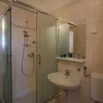 Διαμέρισμα Charmantes Mit Privatem Balkon, Privatparkplatz, Wifi Und Nur 700 Meter Zum
